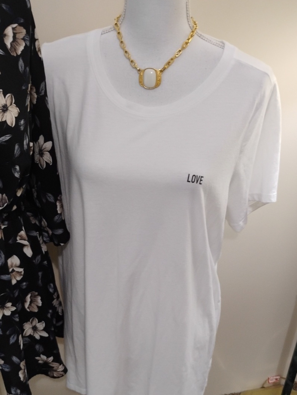 Torrid Tops - Picture 3 of 7